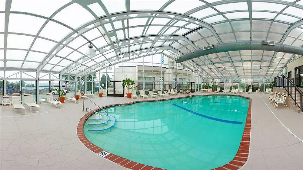 Saint Louis Airport Hotel Woodson Terrace