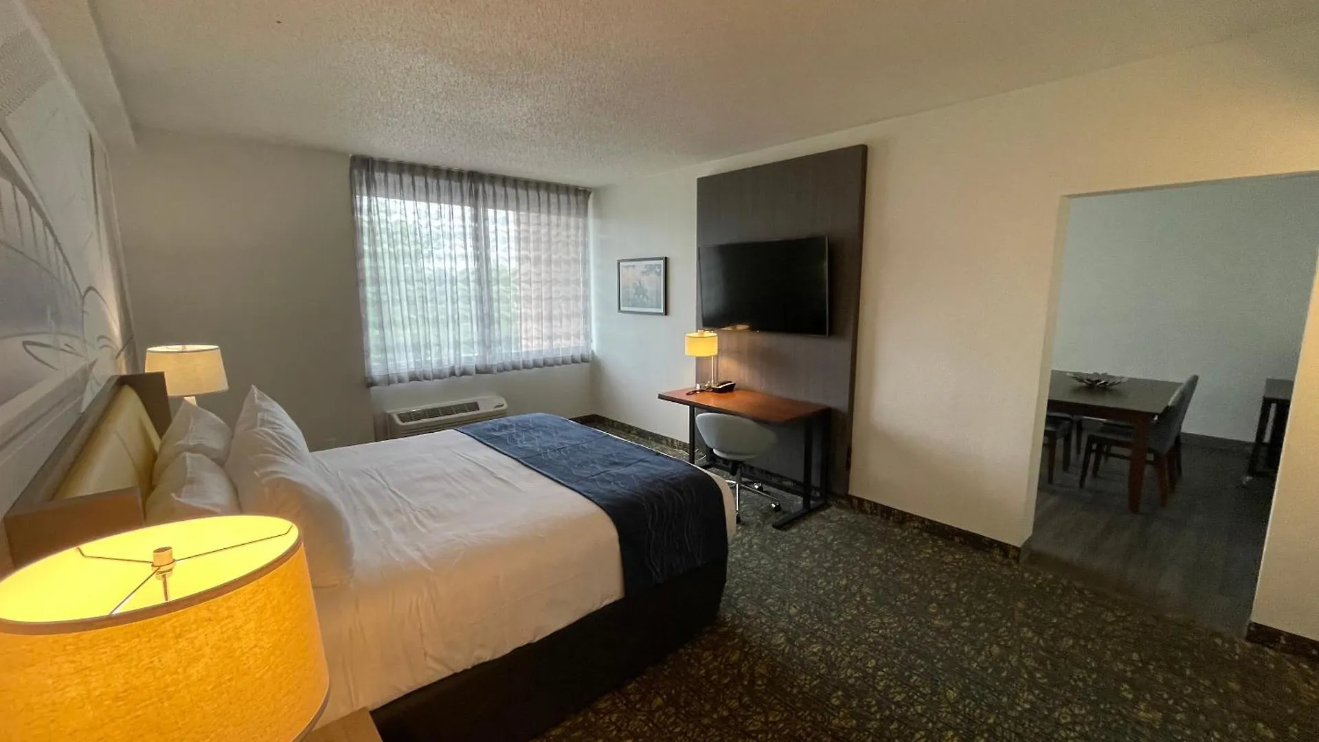 Saint Louis Airport Hotel Woodson Terrace