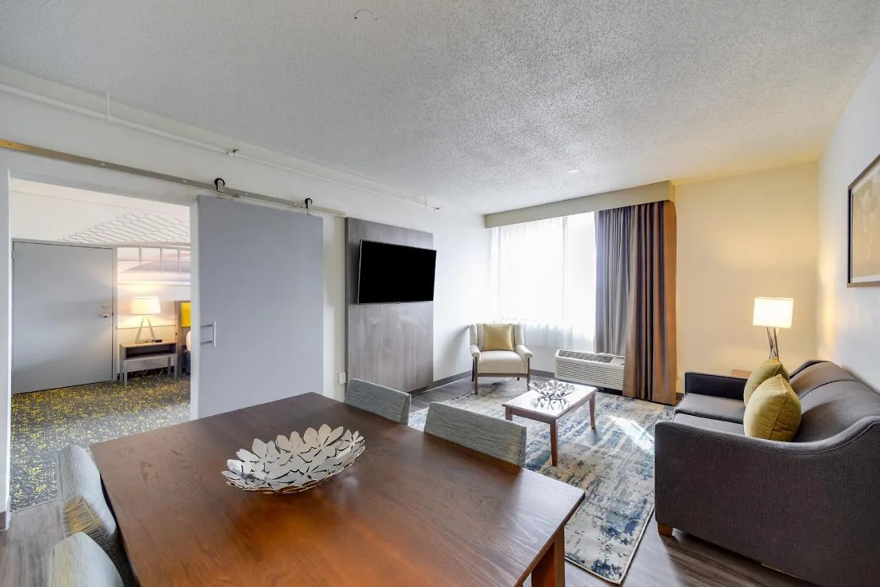 Saint Louis Airport Hotel Woodson Terrace