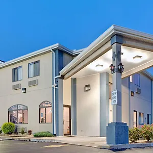 Hotel Travelodge By Wyndham St. Louis, Berkeley