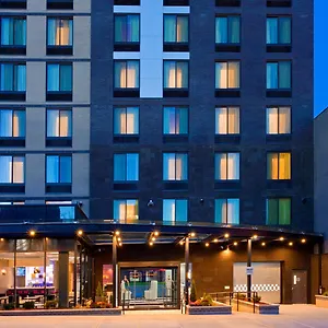 Hotel Fairfield & By Marriott Queens/queensboro Bridge