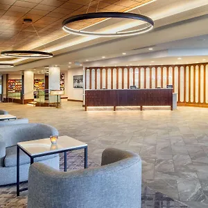Hotel Hilton St. Louis Airport, Woodson Terrace